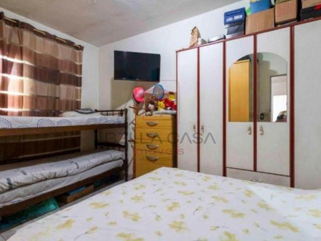 Casa terrea a venda proximo a Av. do Oratorio, 3 vagas e quintal
