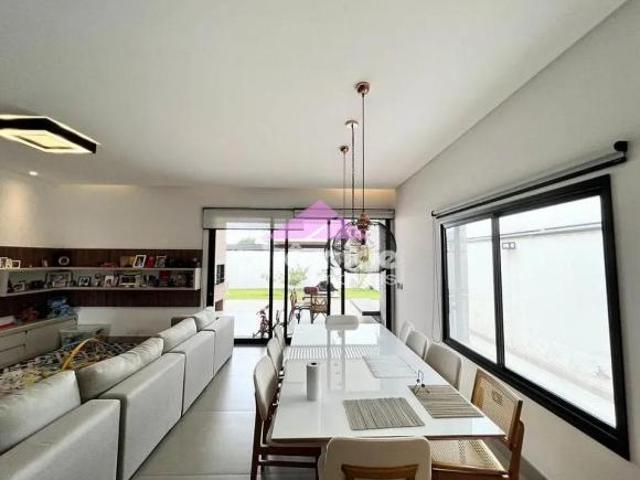 Casa Térrea à venda, 230 m² por R$ 2.300.000,00 Urbanova São José dos Campos/SP