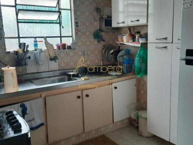 CASA TÉRREA À VENDA | 2 DORMITÓRIOS | 197m² TERRENO | VAGA | ÓTIMO POTENCIAL