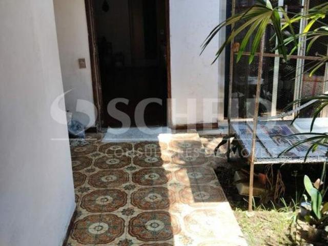 Casa térrea á venda, 3 dormitórios 1 suíte 6 vagas