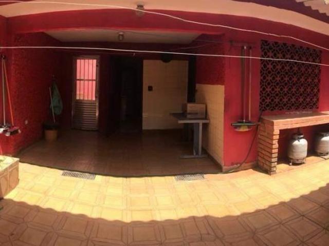 Casa Térrea à venda 3 quartos 4 vagas São Pedro Santo André SP
