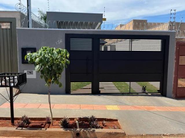 Casa Térrea à venda, 3 quartos, Vila Marcos Roberto Campo Grande/MS