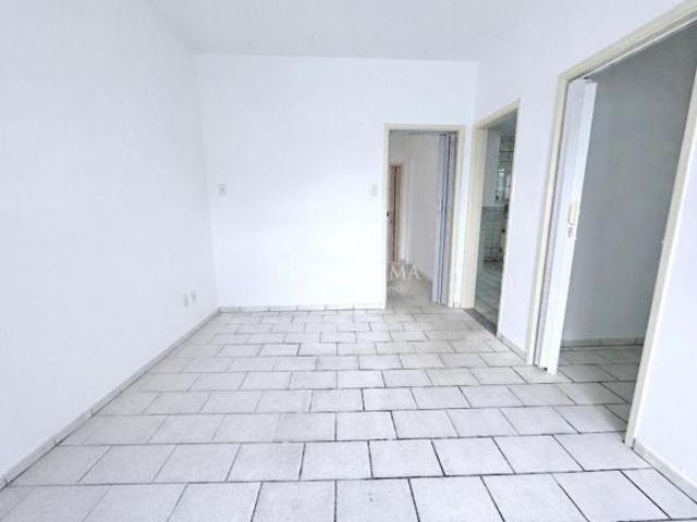 Casa térrea á venda, 4 dormitórios, 5 vagas, 2 casas no mesmo terreno, Cangaiba