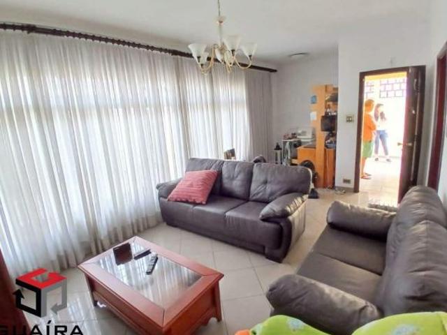 Casa Térrea à venda 4 quartos 1 suíte 6 vagas Camilópolis Santo André SP