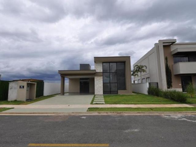 Casa térrea Alhaville 2 OPORTUNIDADE!