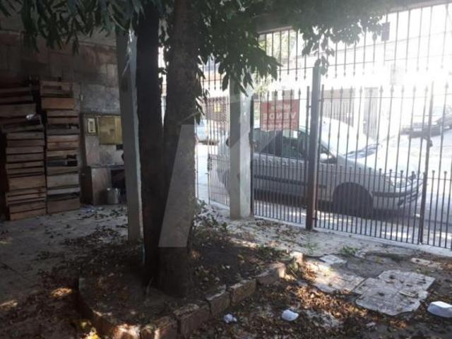 Casa térrea antiga em excelente terreno e localização Tremembé