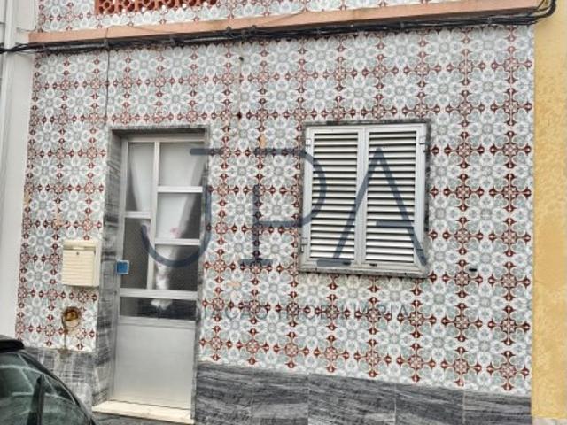 Casa Terrea Castro Marim, Centro