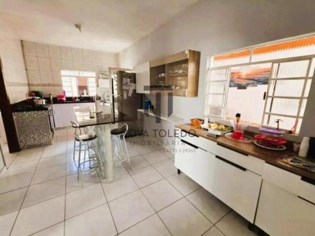 CASA TÉRREA COM 3 DORM, SENDO 1 SUÍTE, 160 METROS COM EDÍCULA NO JARDIM DA GRANJA