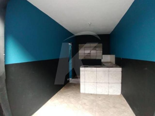 Casa Térrea com 3 Dormitórios, 1 Vaga na Parada Inglesa