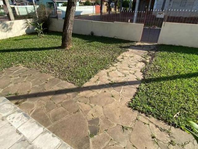 CASA TÉRREA COM 3 DORMITÓRIOS EM TERRENO COM 510M²