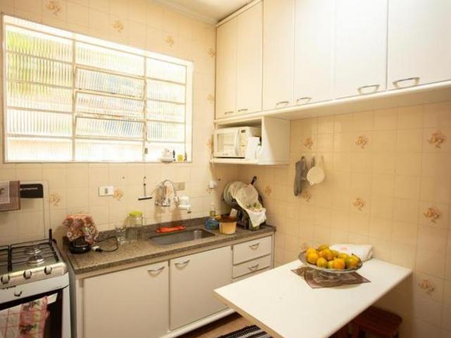 Casa Térrea com 3 Dormitórios em Terreno de 200 m² no Parque São Domingos