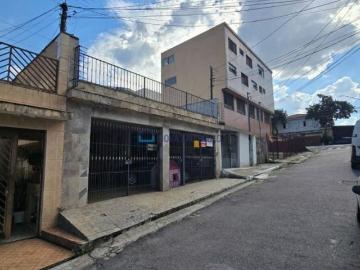 Casa Térrea com 3 dormitórios na Vila Guarani