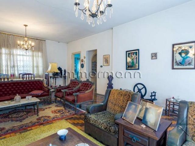 CASA TERREA COM 3 DORMITÓRIOS NO ALTO DA LAPA