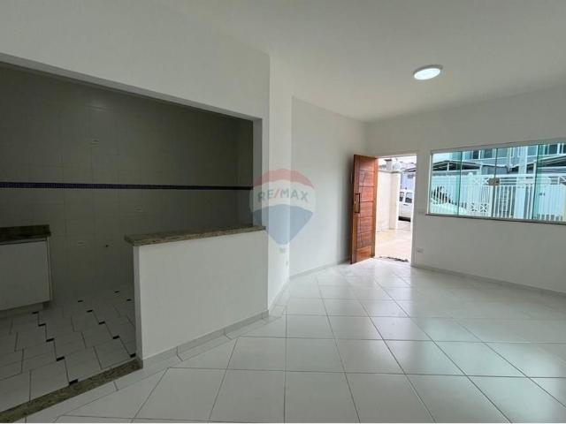 Casa térrea com 3 dormitórios para locação por R$ 3.000, Jardim Jaraguá Atibaia / SP