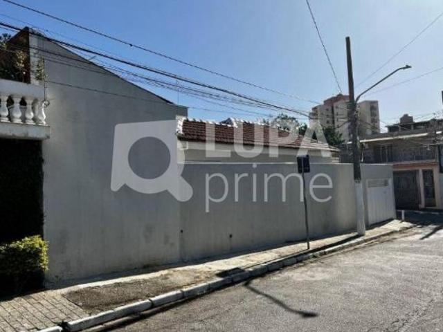 Casa Térrea com 3 dormitórios sendo 1 suíte á venda no Imirim