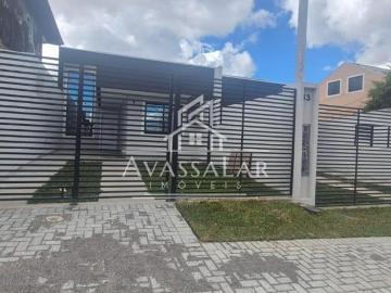 Casa térrea com 3 dormitórios sendo 1 suíte à venda Pinheirinho | Curitiba PR