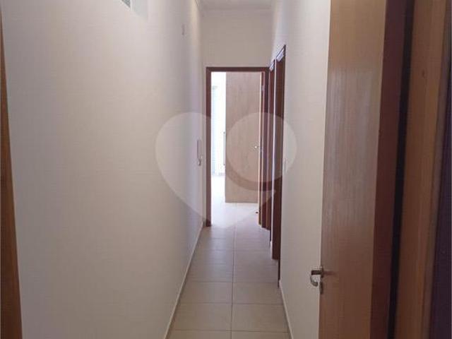 Casa térrea com 3 quartos à venda em Ponta da praia SP