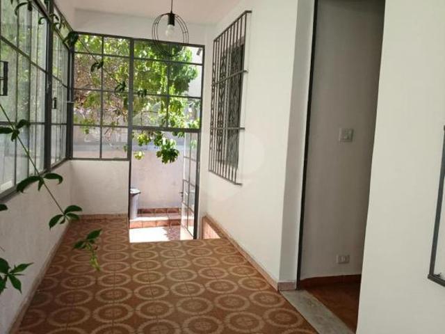 Casa térrea com 3 quartos à venda em Pacaembu SP