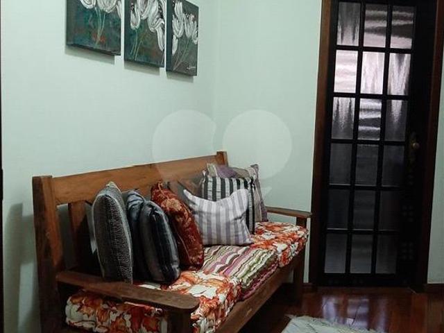 Casa térrea com 3 quartos à venda em Vila Lavínia SP