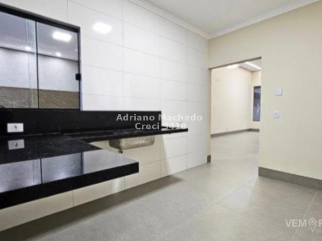 Casa Térrea com 3 Quartos para Alugar por R$ 4.500/mês