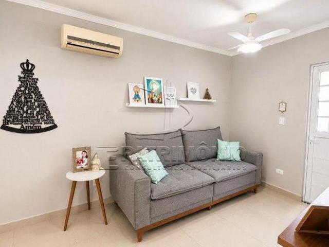 CASA TERREA COM 3 QUARTOS SENDO 1 SUITE SOLAR DOS PINHEIROS