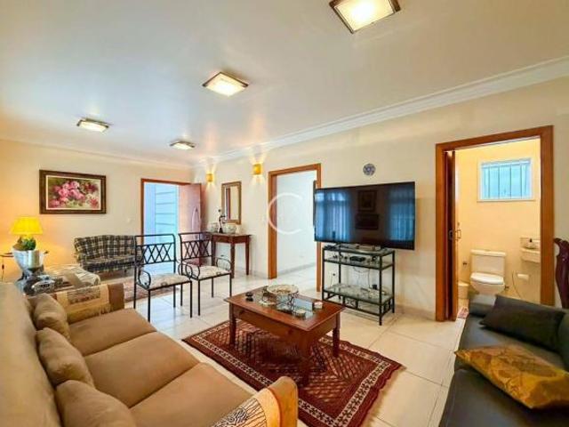 Casa térrea com 3 quartos/suítes e área gourmet à venda, 222,90 m² por R$ 1.170. 000 Vila Industri