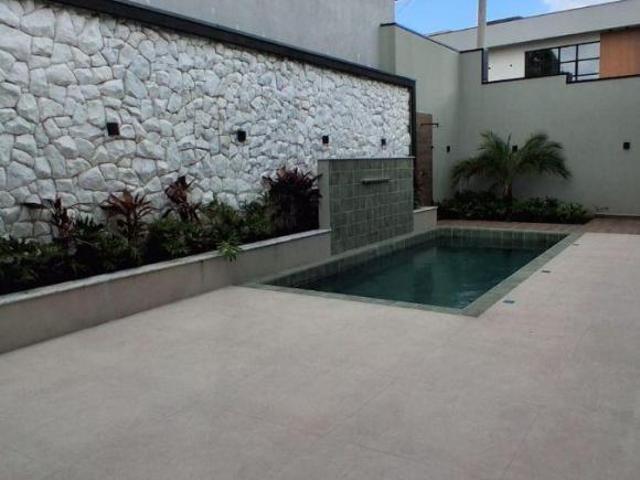 CASA TÉRREA COM 3 SUÍTES DE ALTO PADRÃO À VENDA | INDAIATUBA