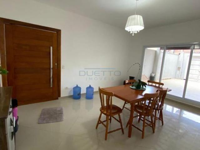 Casa térrea com 03 suítes, à venda no Residencial Mirage, Mogi das Cruzes, SP