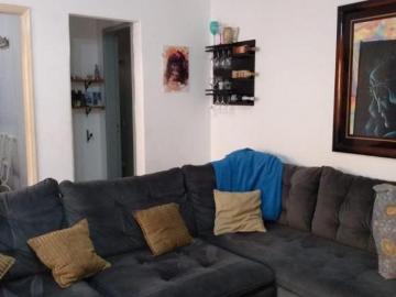 Casa térrea com 140m² localizado no Bairro Santa Cristina em Santo André/SP