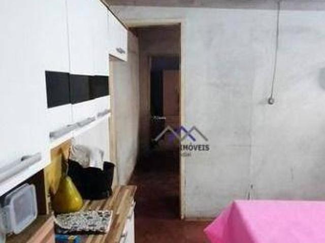 Casa térrea com 172 m² de terreno e 94 m² de área construída disponível para venda, no bairro Ponte
