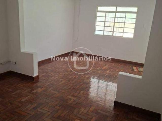 Casa Térrea com 1 Quarto para Alugar por R$ 1.500/mês