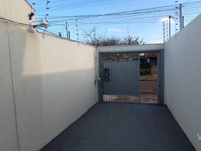 Casa Térrea com 1 Quarto para Alugar por R$ 1.000/mês
