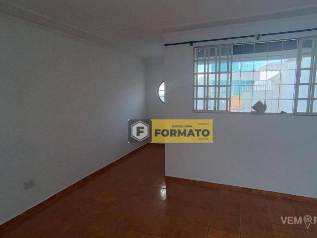 Casa Térrea com 1 Quarto para Alugar por R$ 990/mês