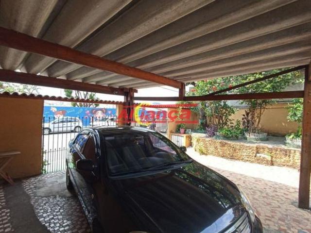 Casa térrea com 250 m² de terreno Jardim Paraventi / Guarulhos