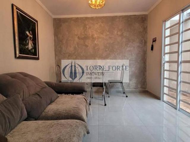 Casa Terrea com 2 dormitorios 1 vaga, Quintal no Jardim Vila Formosa