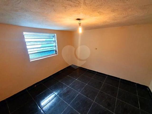 Casa térrea com 2 quartos à venda em Jardim satélite SP