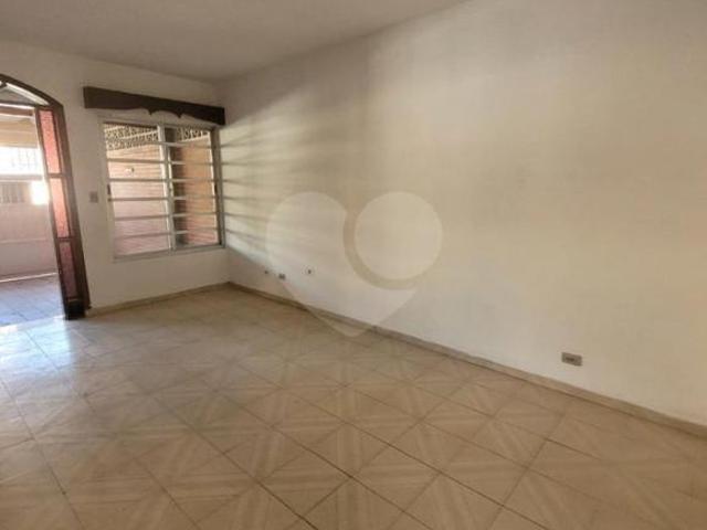 Casa térrea com 2 quartos à venda em Socorro SP
