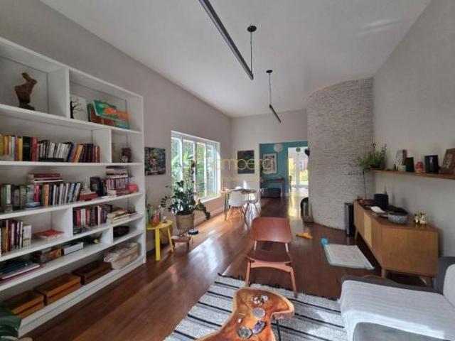 Casa Terrea com 2 quartos sendo 2 suites 480 metros de terreno no Alto da Boa Vista