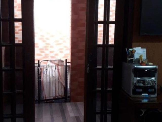 CASA TÉRREA COM 2 SUITES NA VILA PALMARES EM SANTO ANDRÉ