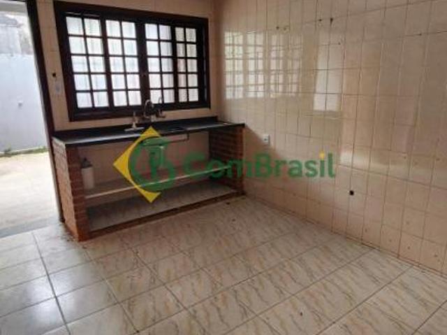 Casa térrea com 4 vagas de garagem, Jardim Universo, Mogi das Cruzes