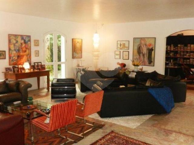 Casa térrea com 4 quartos à venda em Alto Da Boa Vista, São Paulo