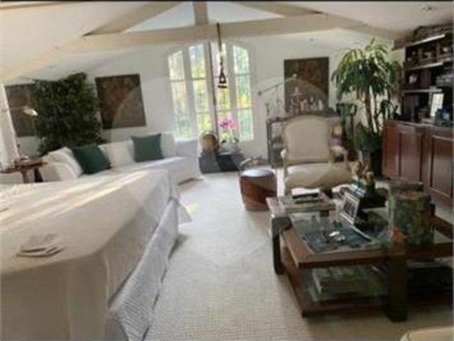Casa térrea com 4 quartos à venda em Jardim guedala SP