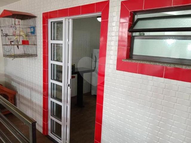 Casa térrea com 4 quartos à venda em Rudge ramos SP