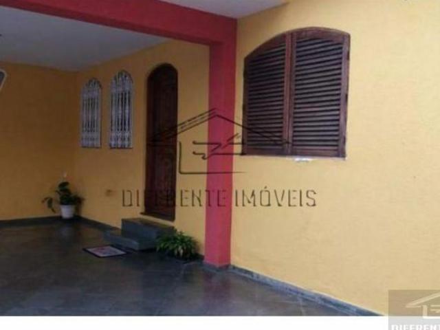 CASA TÉRREA COM 4 QUARTOS E 2 VAGAS NA VILA CARRÃO
