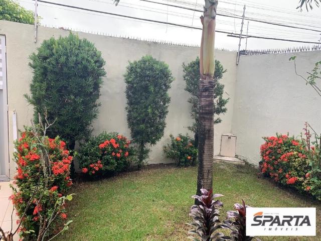 Casa Térrea com 4 suítes
