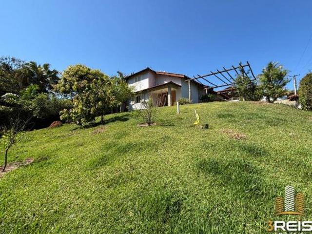 CASA TÉRREA COM AMPLO QUINTAL NO PARQUE BARBOSA
