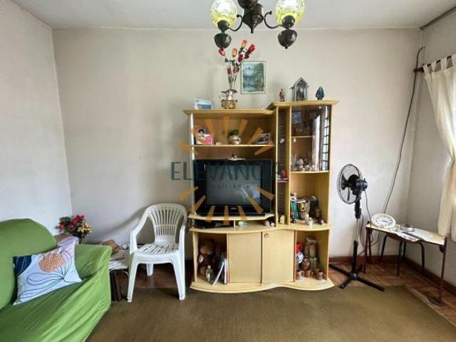 Casa térrea com edícula e 4 dormitórios próxima à USP – 180 m² de terreno