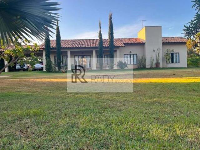 CASA TÉRREA COM EDÍCULA EM CONDOMÍNIO DE CHÁCARAS – EXCLUSIVIDADE SANTO ANTÔNIO DE GOIÁS