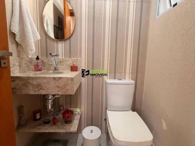 Casa Térrea com Piscina e 3 Dormitórios no Condomínio Terras de Atibaia – R$ 1,25 Mi