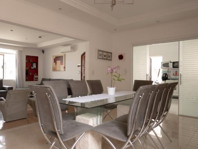 Casa térrea com piscina próx ao Carrefour Sorocaba